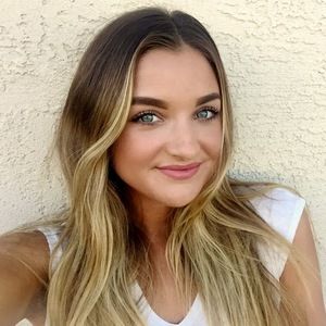 Meet your Posher, Hailey